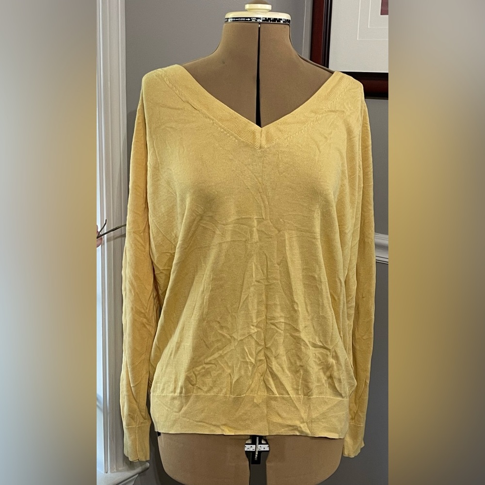Banana Republic sz XXL Cream Sweater